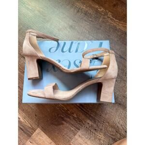 Essex Lane Taupe "El-Saria" block heel suede strappy heel 7.5M